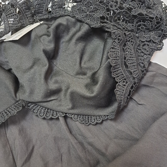 MOLLY Bracken Black Lace Romper - Picture 4 of 12